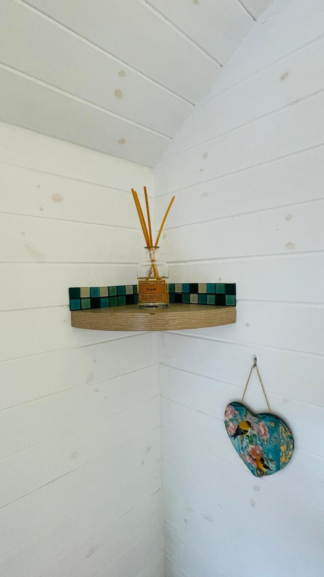 Hideaway Pod Near Loch Ness For A Tranquil Retreat Apartment Lewiston ภายนอก รูปภาพ
